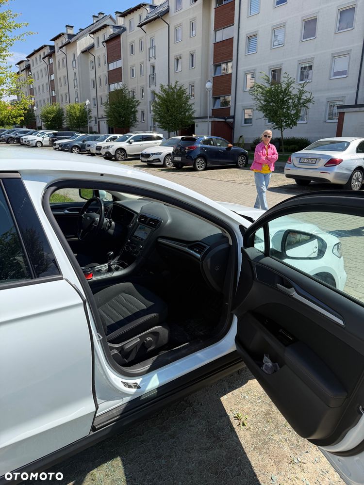 Ford Mondeo - 4