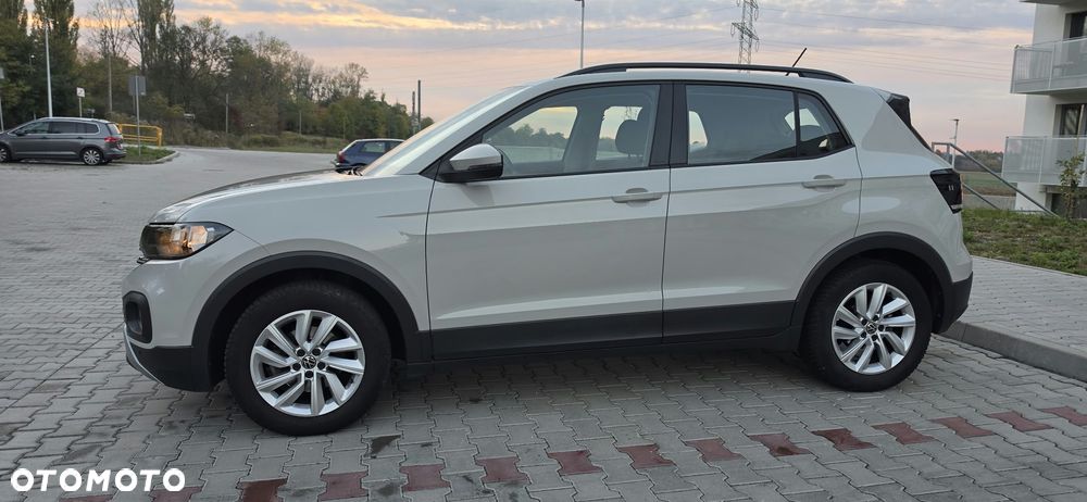 Volkswagen T-Cross - 24