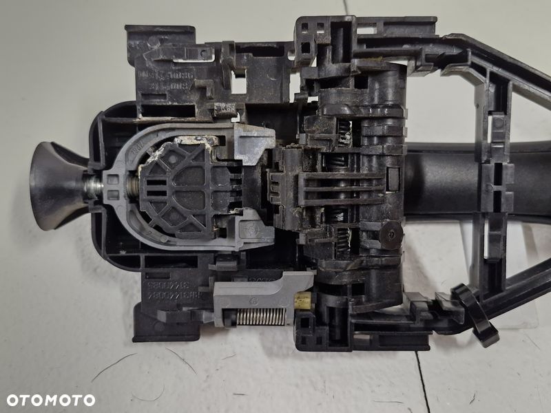 VOLVO S60 II 2 KLAMKA ZEWNĘTRZNA PRAWY TYŁ - 8