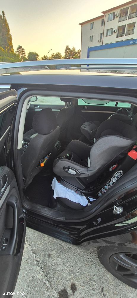 Volkswagen Golf 1.6 TDI BlueMotion Technology DSG Comfortline - 5
