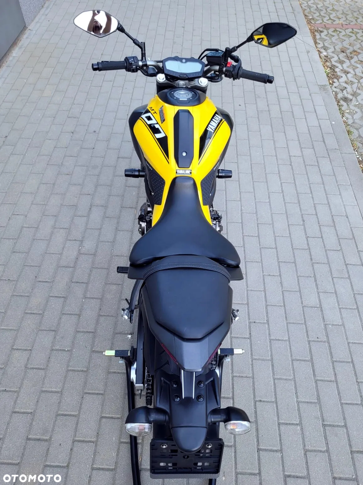 Yamaha MT - 7