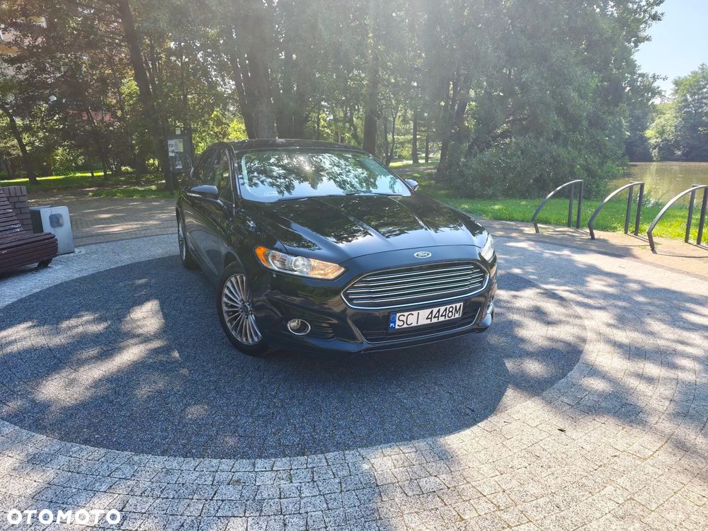 Ford Fusion - 1