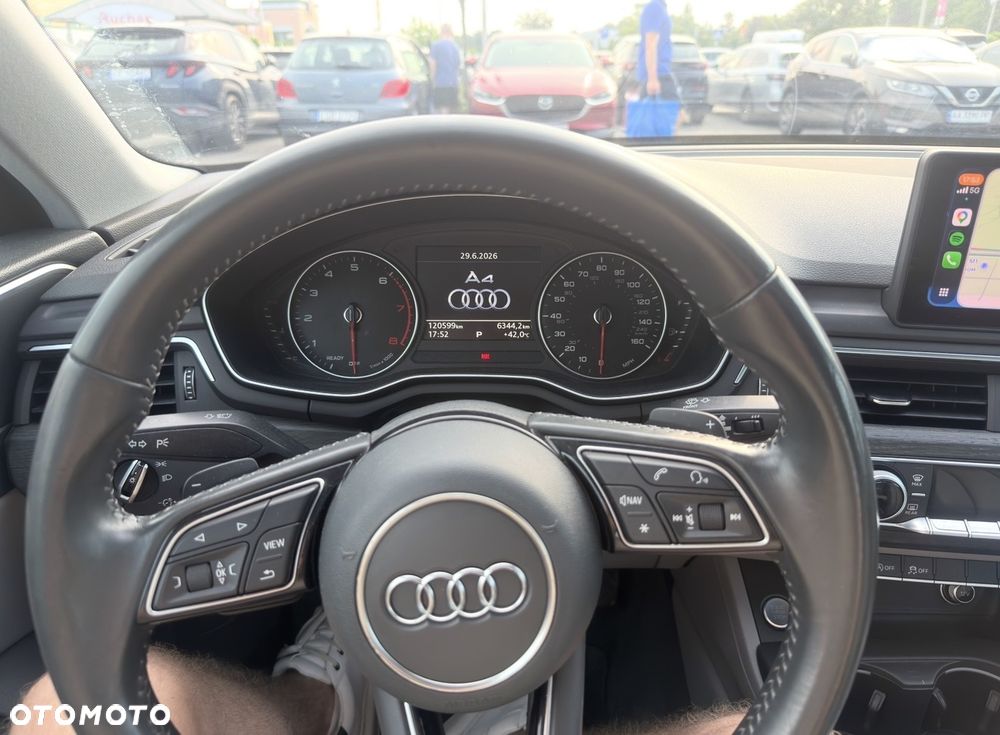 Audi A4 Limousine - 11