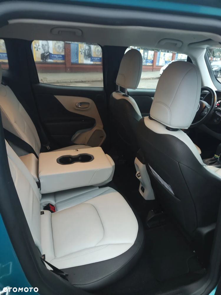 Jeep Renegade - 2