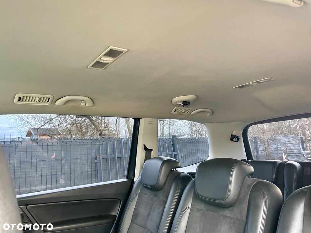 Volkswagen Sharan 2.0 TDI DSG Blue Motion Comfortline - 37