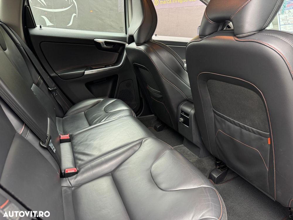 Volvo XC 60 D4 Geartronic Ocean Race - 12