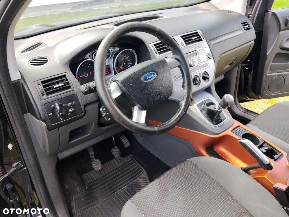 Ford Kuga 2.0 TDCi Titanium - 17