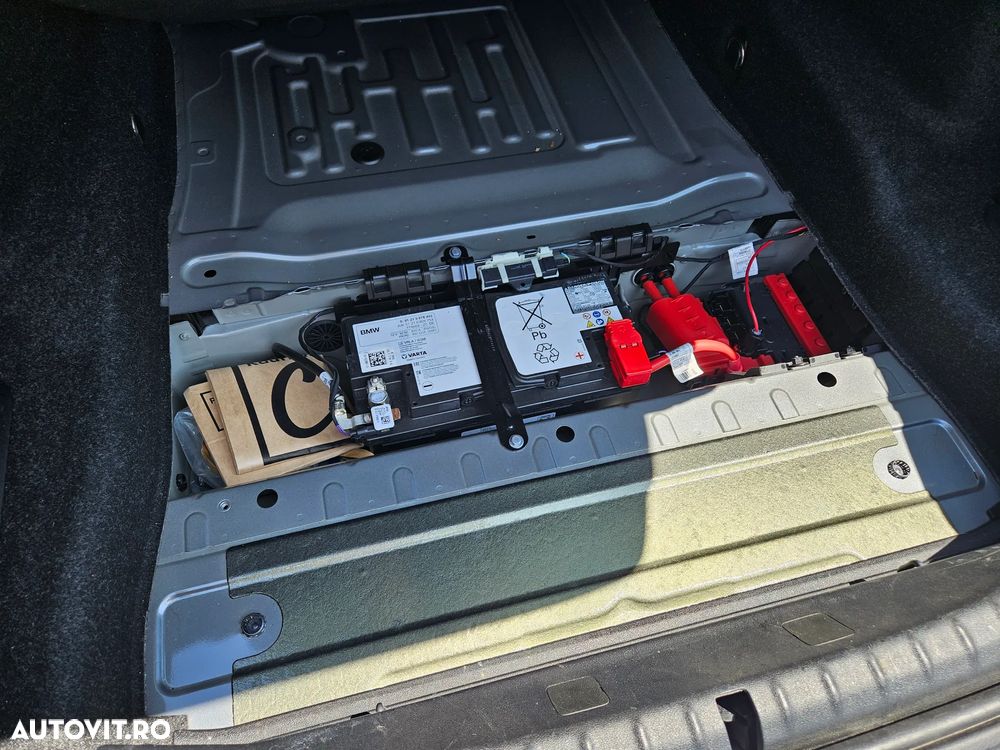 BMW Seria 5 530d xDrive Aut. M Sport Edition - 38