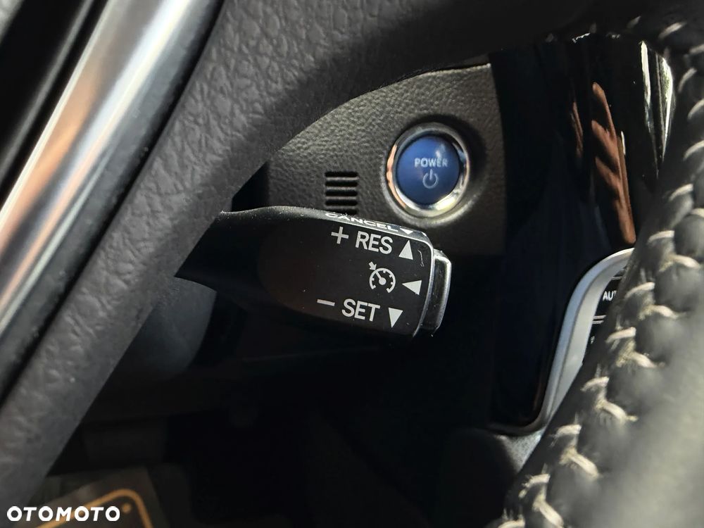 Toyota Auris - 25