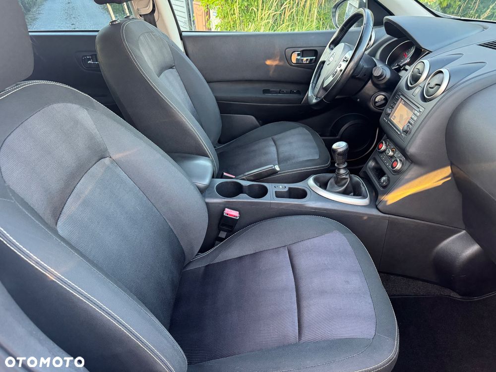 Nissan Qashqai 1.5 dCi N-Connecta - 8