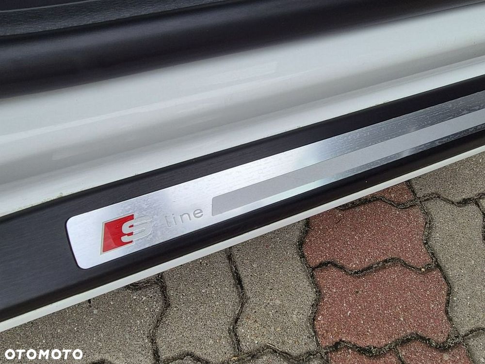Audi A3 Sportback 1.8 TFSI S line Sportpaket Plus - 24