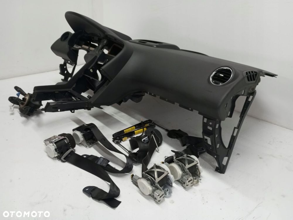 Konsola pulpit deska PEUGEOT 3008 I HEAD UP - 3