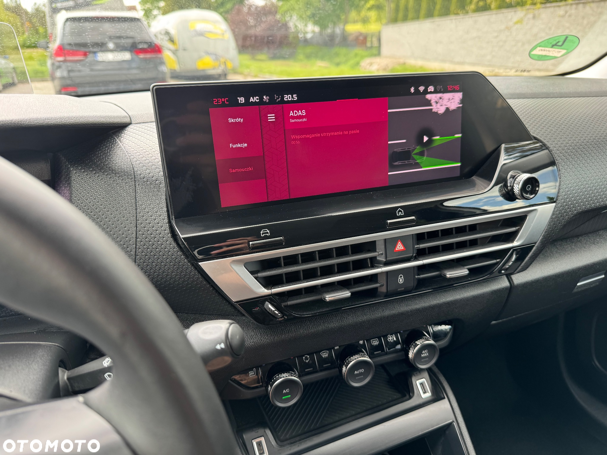 Citroën C4 PureTech 130 Stop&Start SHINE - 26
