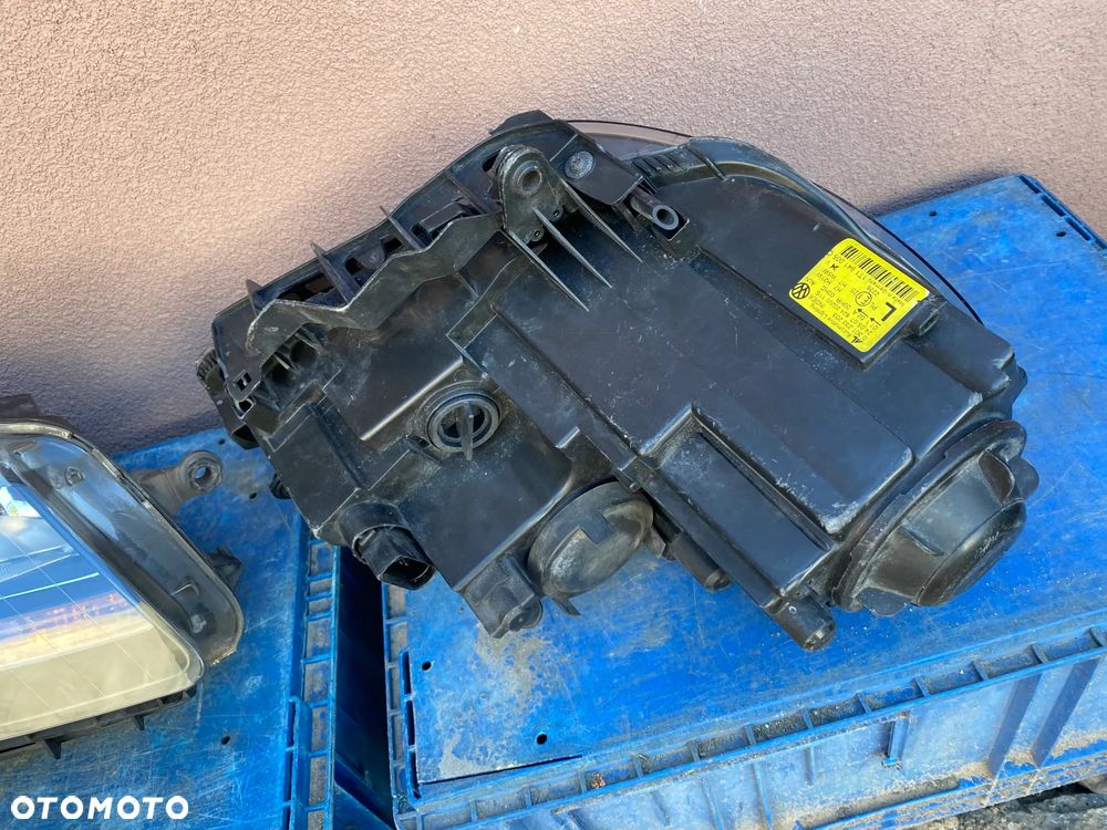 lampy touran I lift 1T1 czarne komplet eu całe - 4