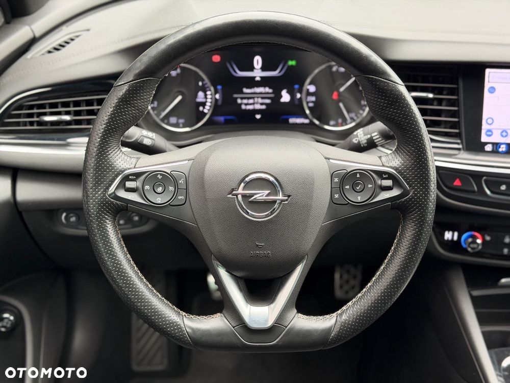 Opel Insignia - 19