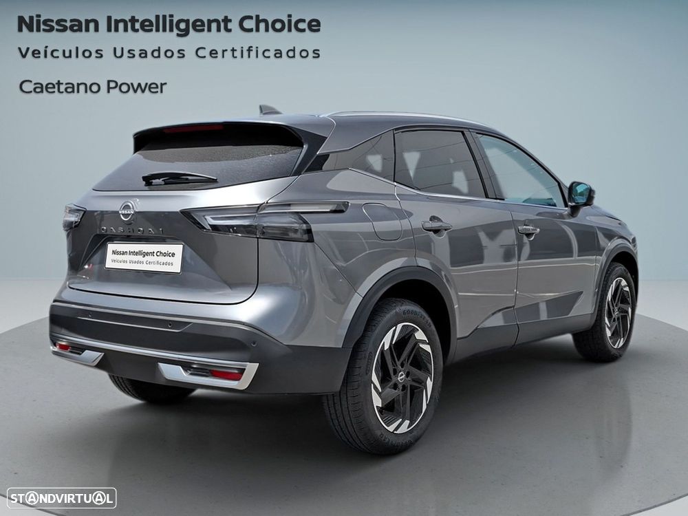 Nissan Qashqai 1.3 DIG-T Advance Xtronic - 16