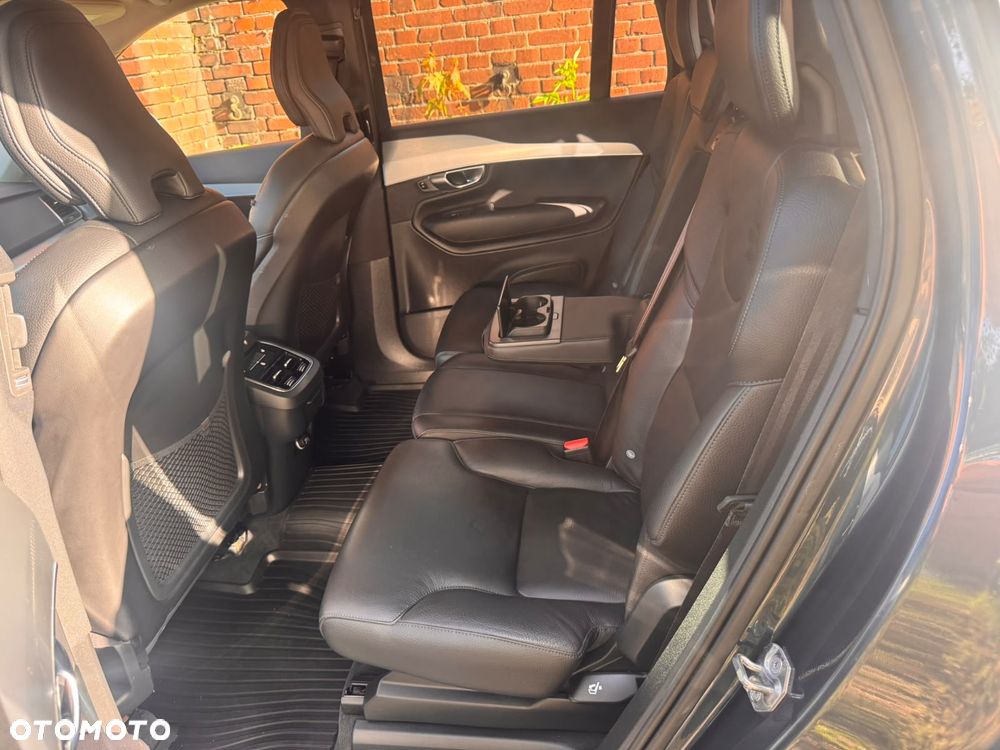 Volvo XC 90 T6 AWD Momentum 7os - 18