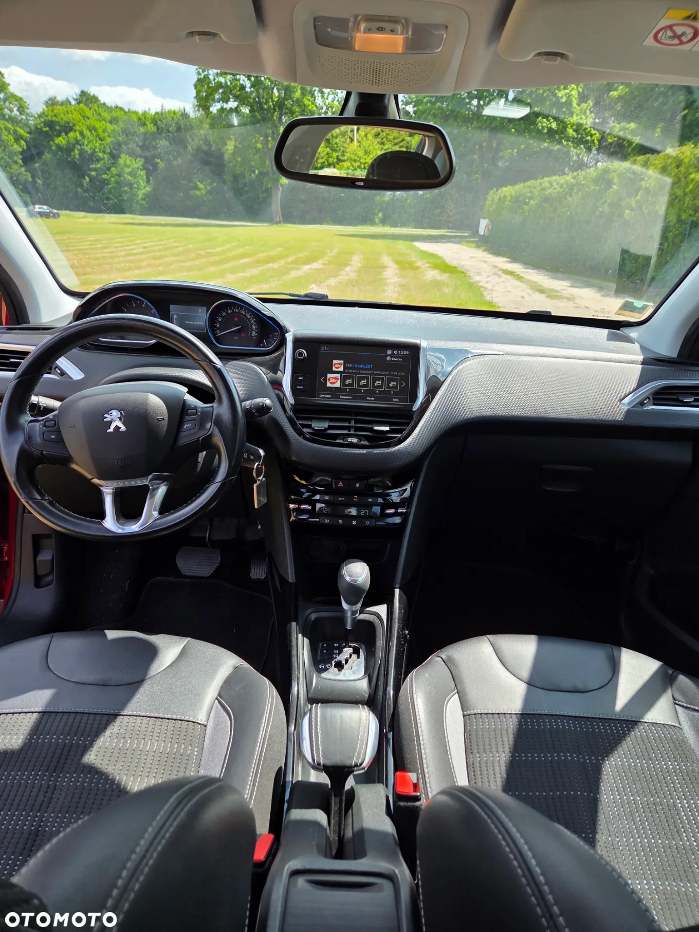 Peugeot 2008 1.2 Pure Tech Active S&S EAT6 - 12