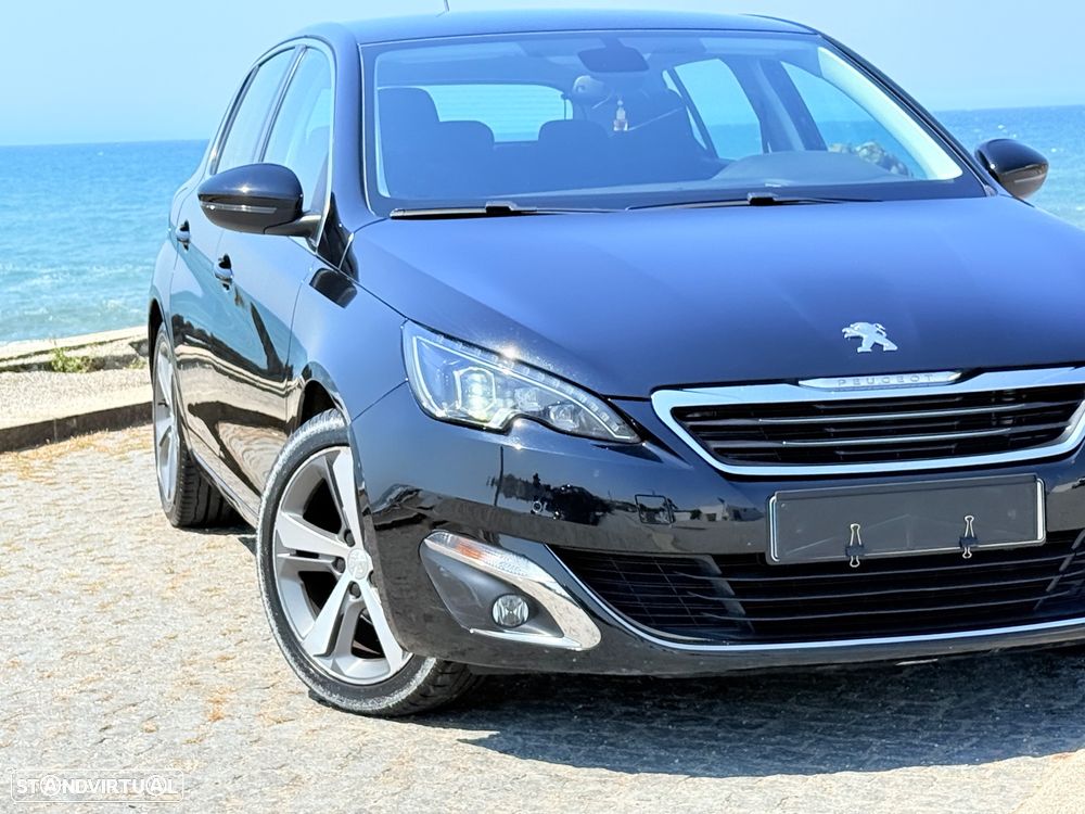 Peugeot 308 1.2 PureTech Allure Full LED - 29