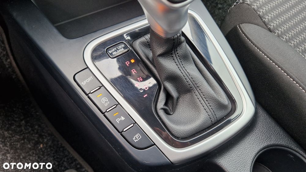 Kia Ceed 1.5 T-GDI L DCT - 17