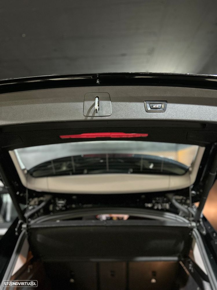 BMW X1 16 d sDrive - 23