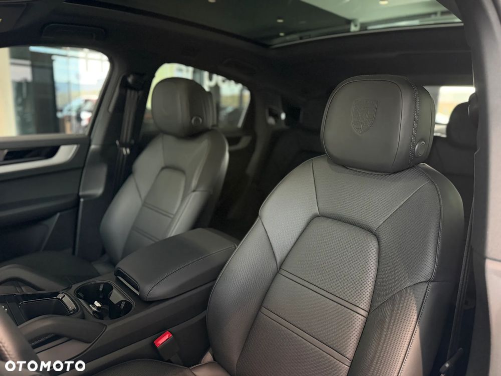 Porsche Cayenne E-Hybrid PHEV - 18