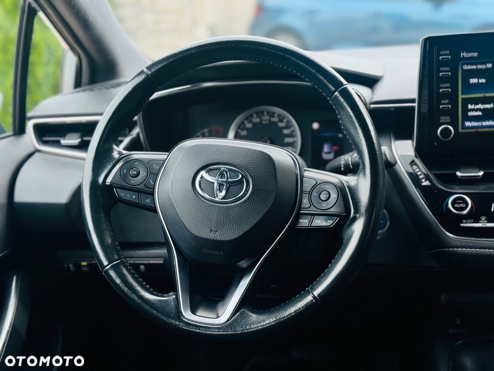 Toyota Corolla 1.8 Business Edition - 30