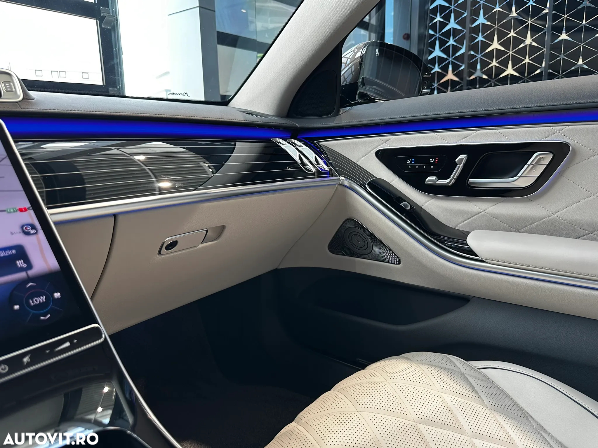 Mercedes-Benz S 350 d 4MATIC Long Aut - 25