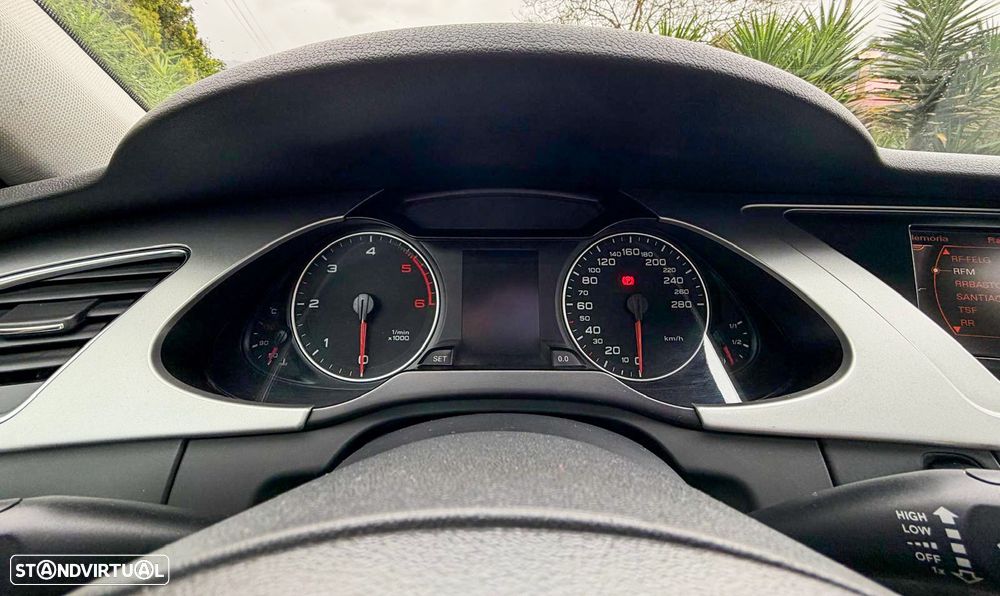 Audi A4 2.0 TDI - 11