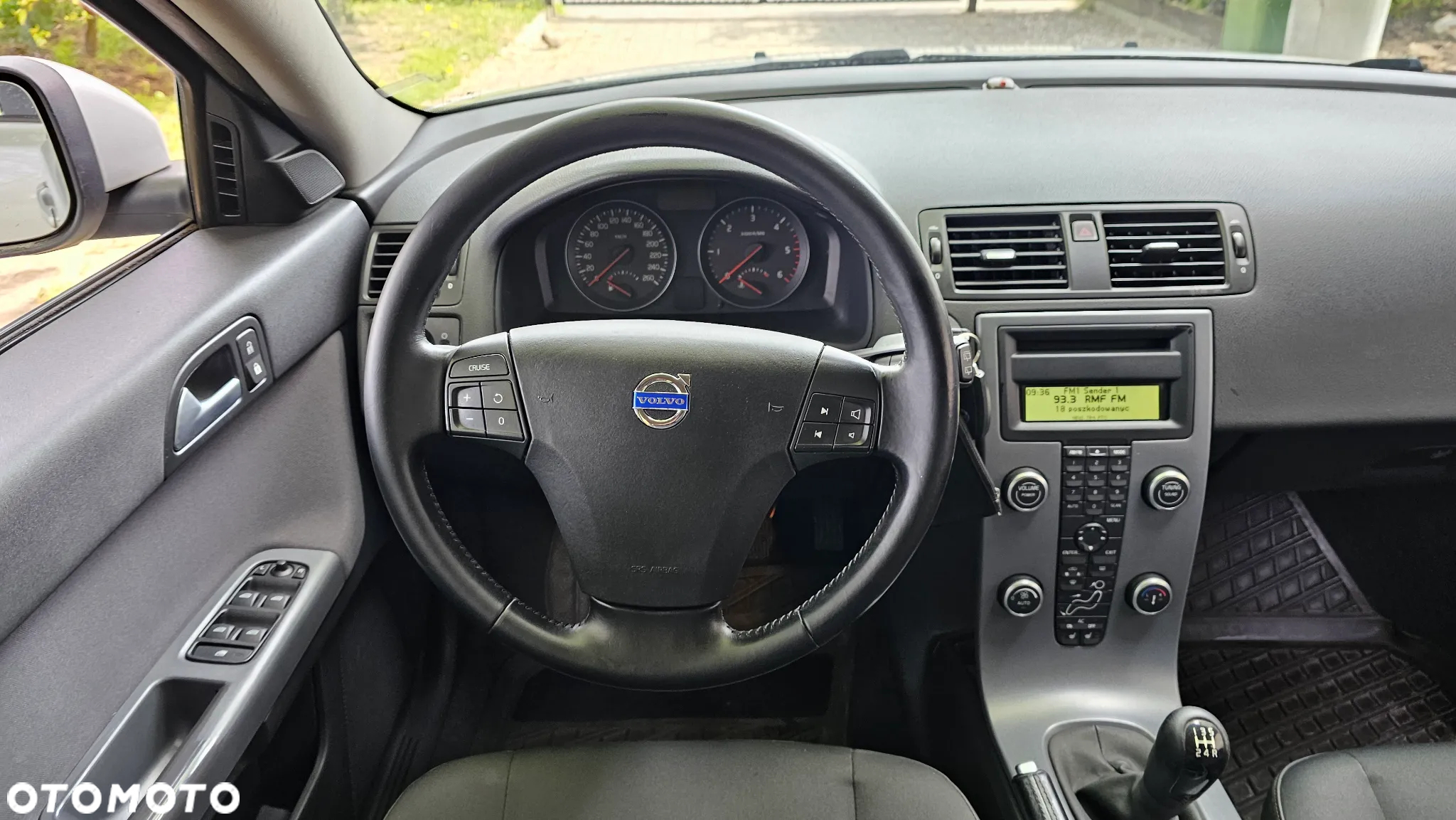 Volvo V50 - 23