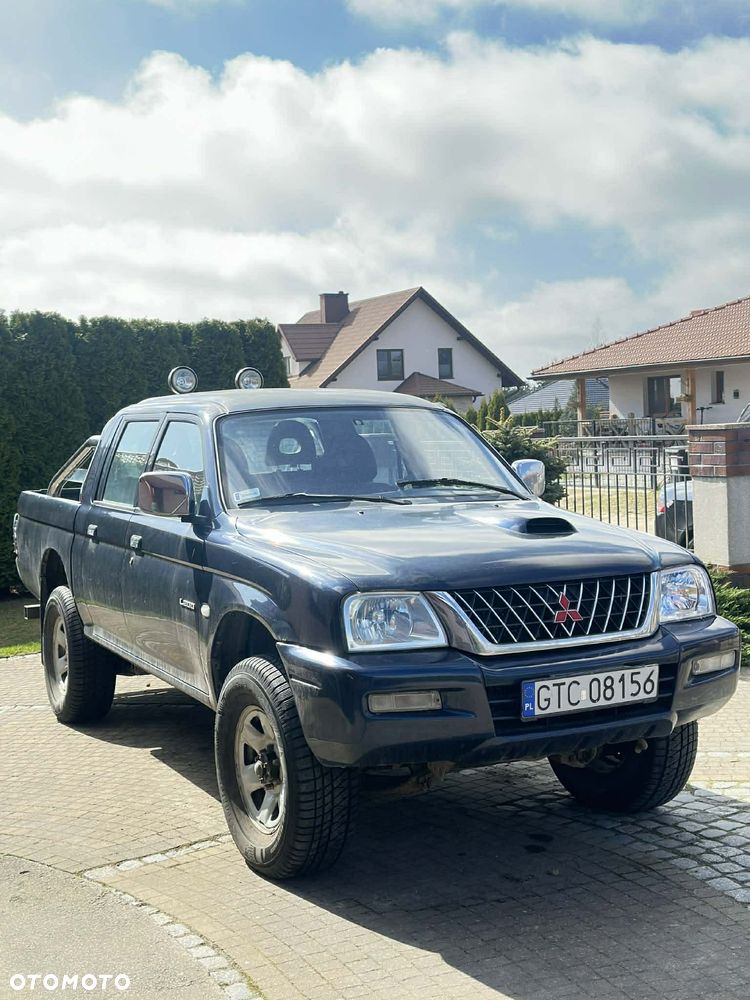 Mitsubishi L200 2.5 TD Intense - 1