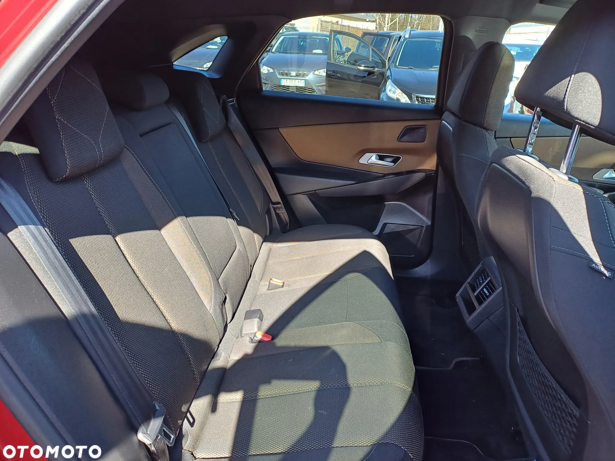 DS Automobiles DS 7 Crossback 1.5 BlueHDi So Chic - 11