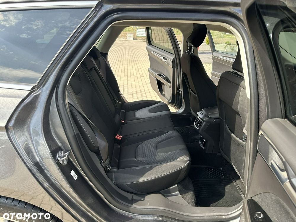 Ford Mondeo SW 2.0 EcoBlue Titanium - 14