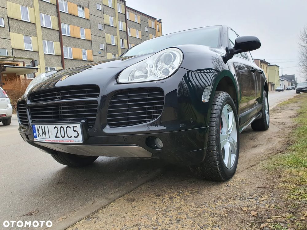 Porsche Cayenne - 10