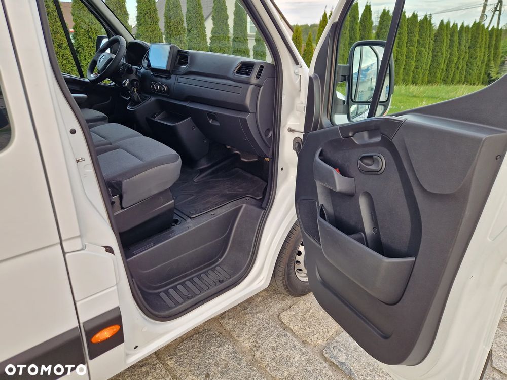 Renault Master Brygadowy Osobowy Furgon Krajowy 1 Wł - 18