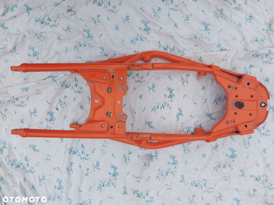 KTM DUKE 125 390 stelaż ramka zadupek ogon - 2