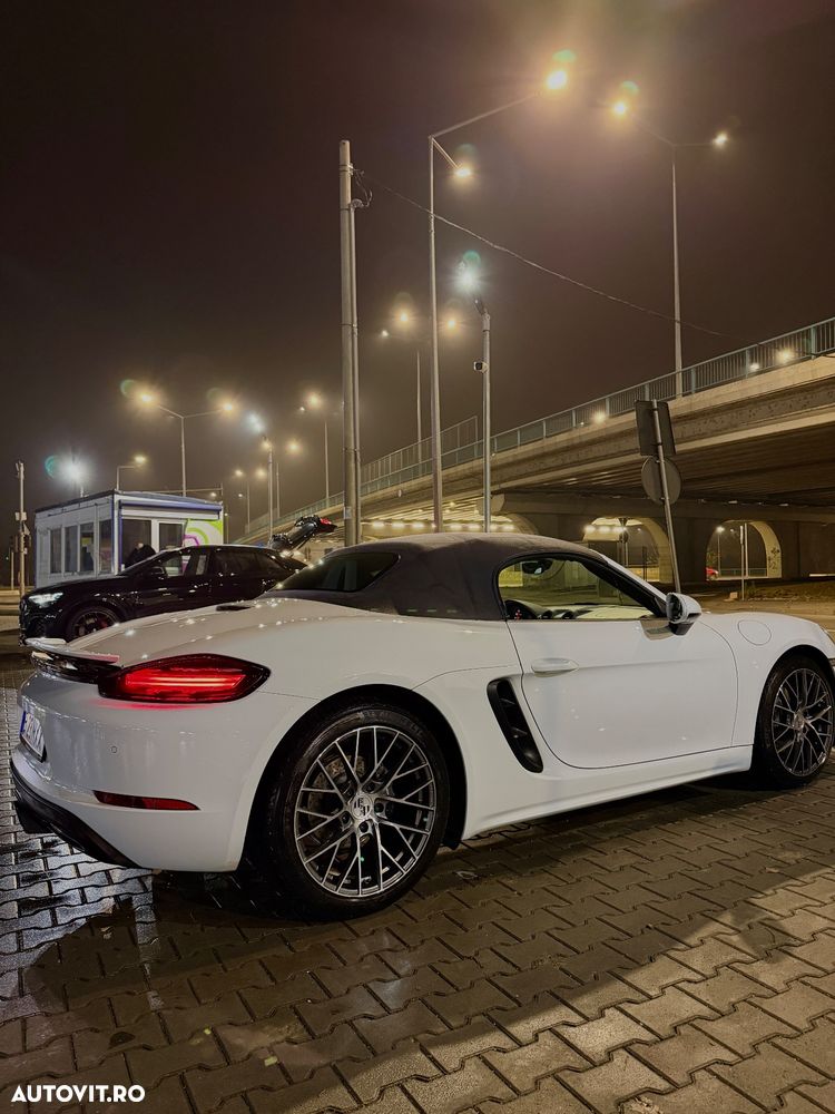 Porsche Boxster 718 PDK - 2