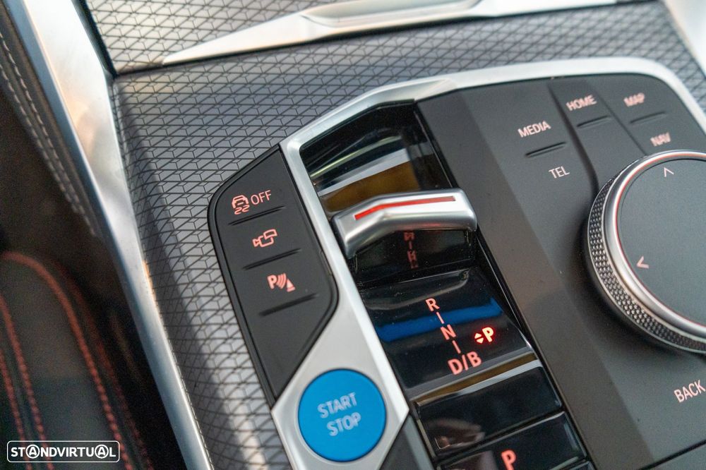 BMW i4 eDrive40 Pack Desportivo M - 28