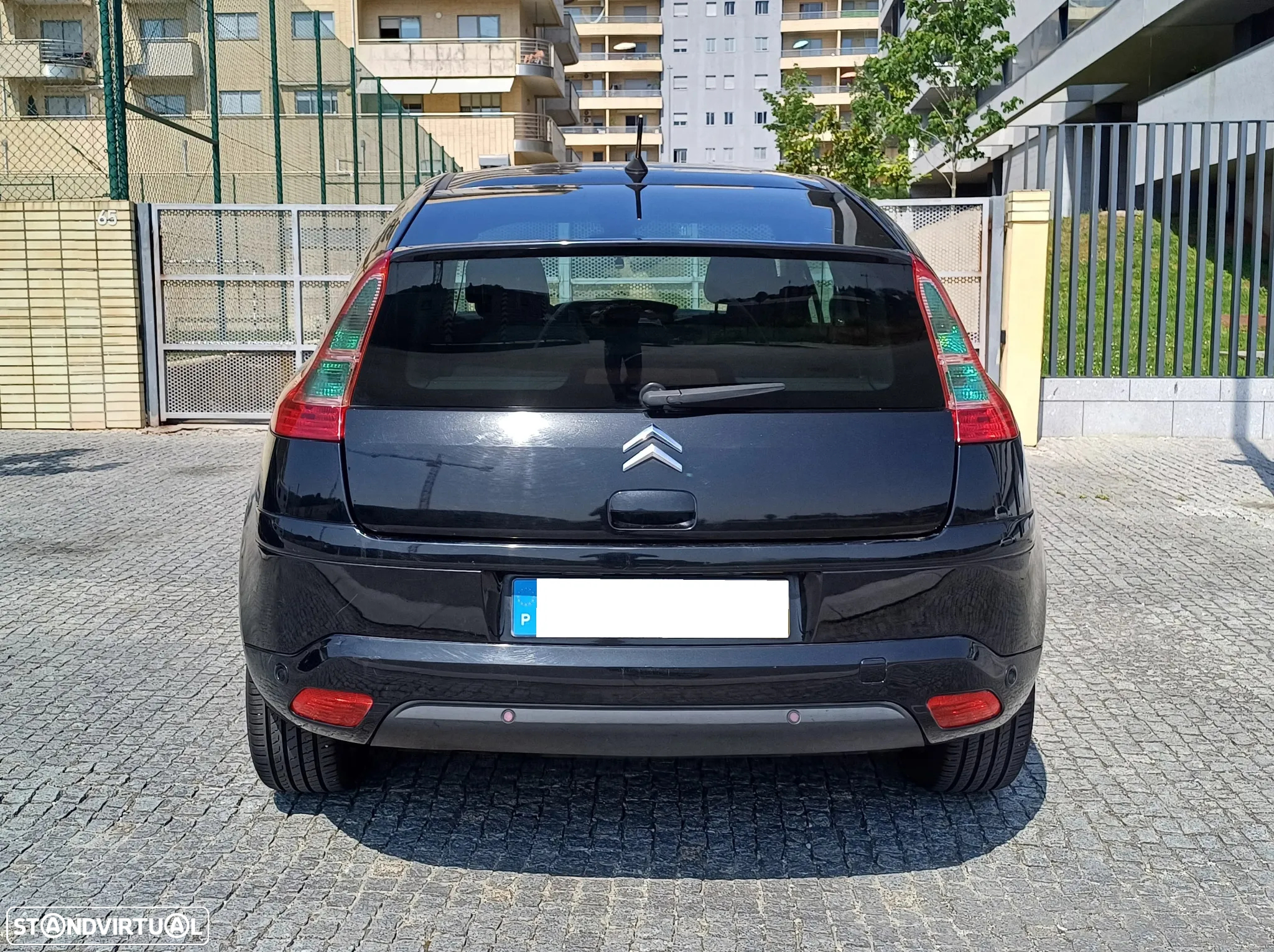 Citroën C4 Coupé 1.6 HDi 110 VTR - 14