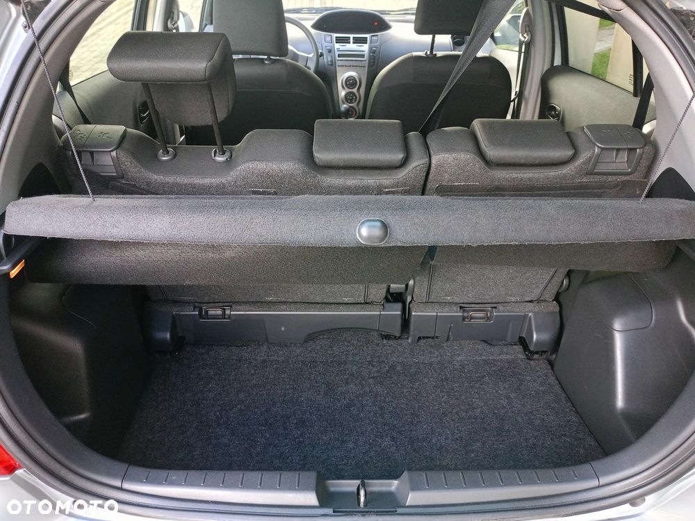 Toyota Yaris 1.33 Sol - 11