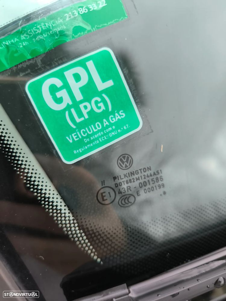 VW Tiguan 1.4 TSI Sport 4Motion - 12