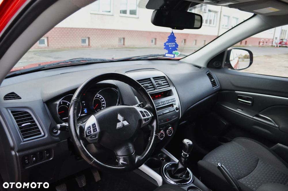 Mitsubishi ASX 1.8 DID Inform - 11