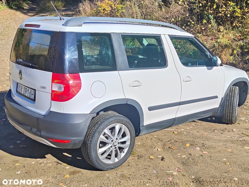 Skoda Yeti 2012 photo 3