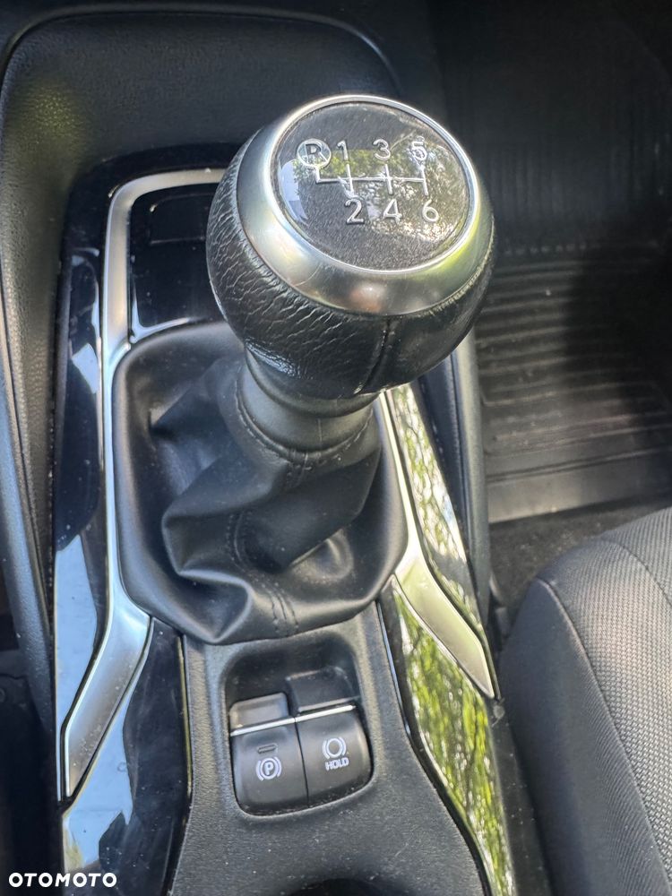 Toyota Corolla - 19