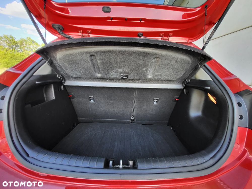 Kia Rio - 18