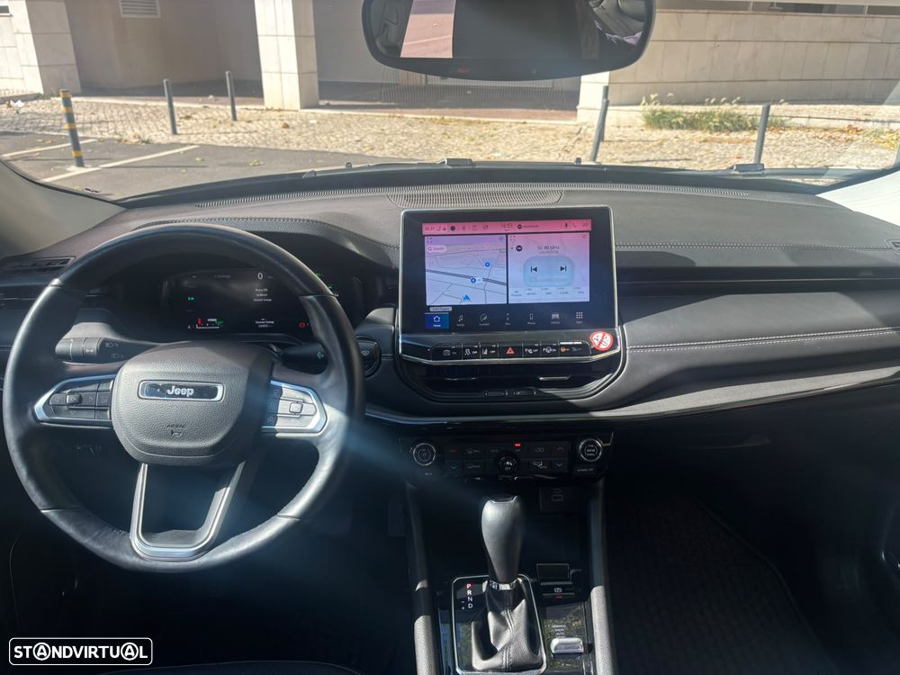Jeep Compass - 13