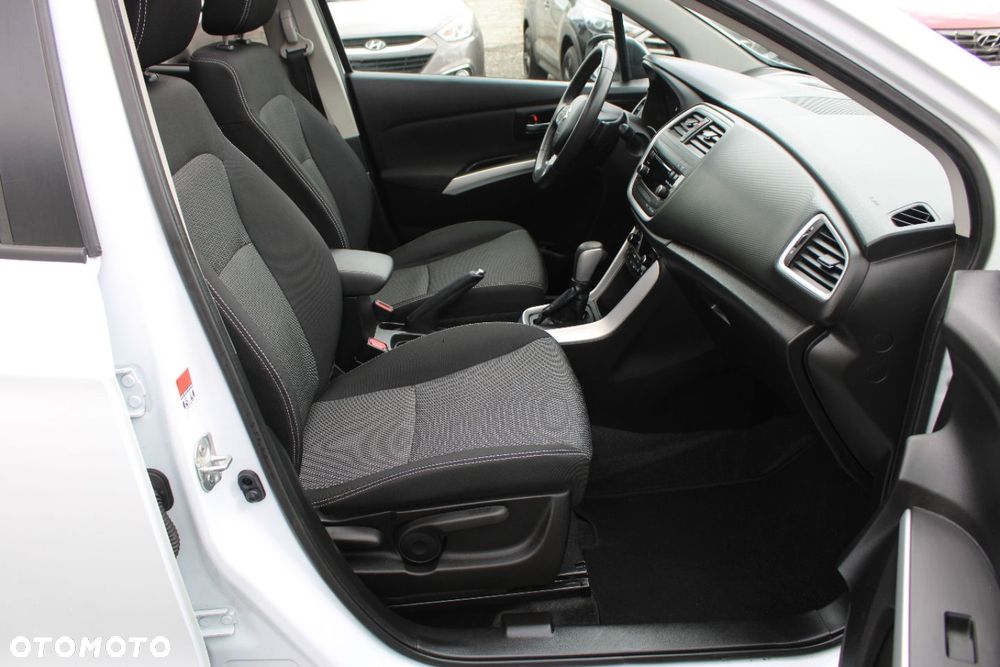 Suzuki SX4 S-Cross - 24