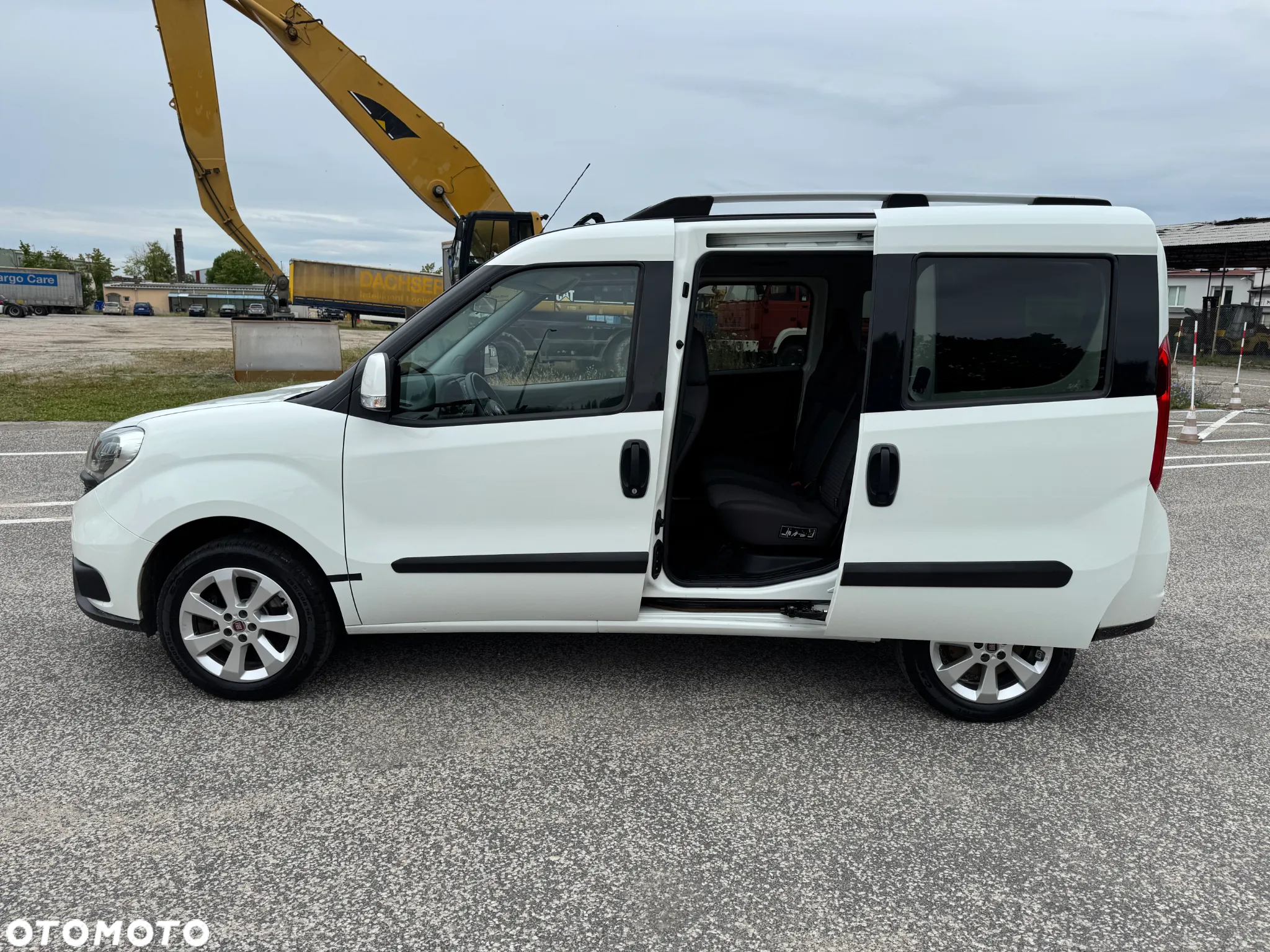 Fiat Doblo 1.4 T-Jet 16V Dynamic - 14