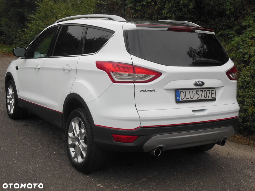 Ford Kuga 2.0 TDCi 4x4 Titanium - 5