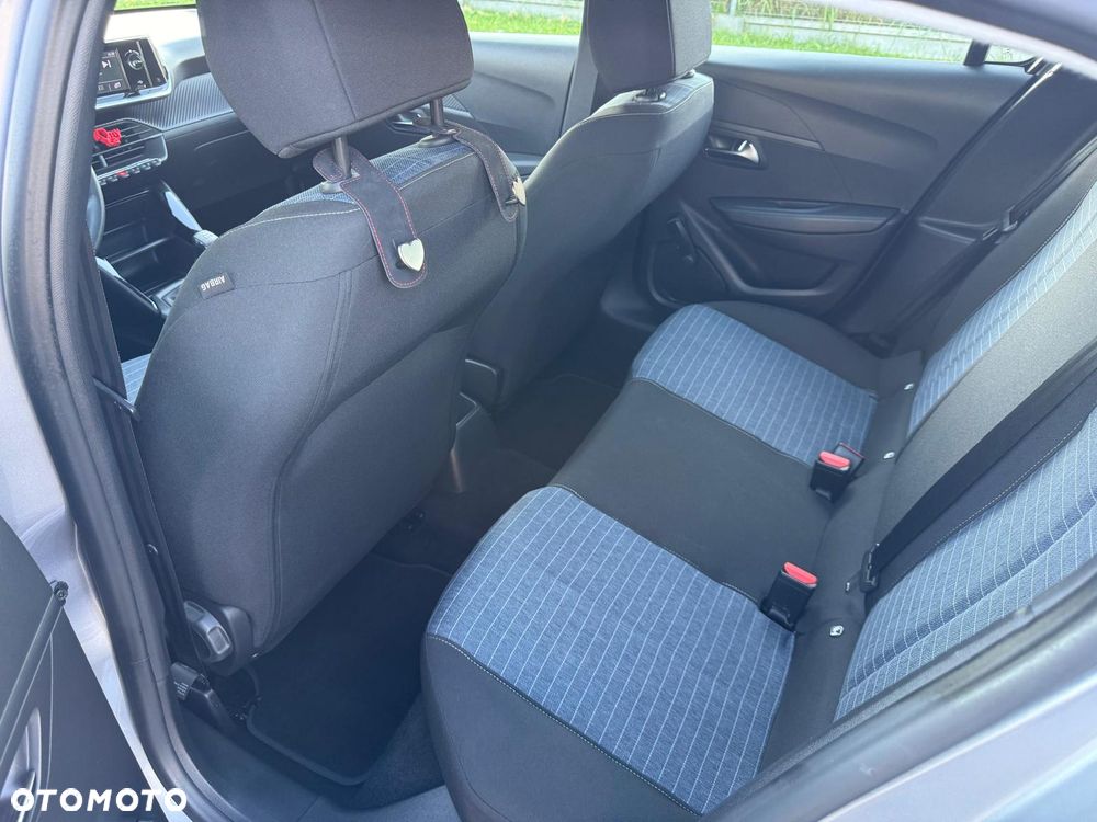 Peugeot 208 - 7